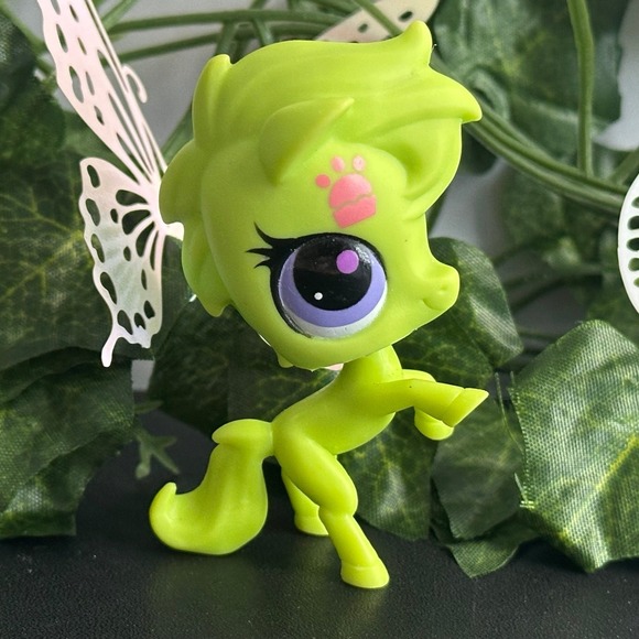 Littlest Pet Shop Other - Littlest Pet Shop LPS G4 3096 Green Blindbag Horse Pony